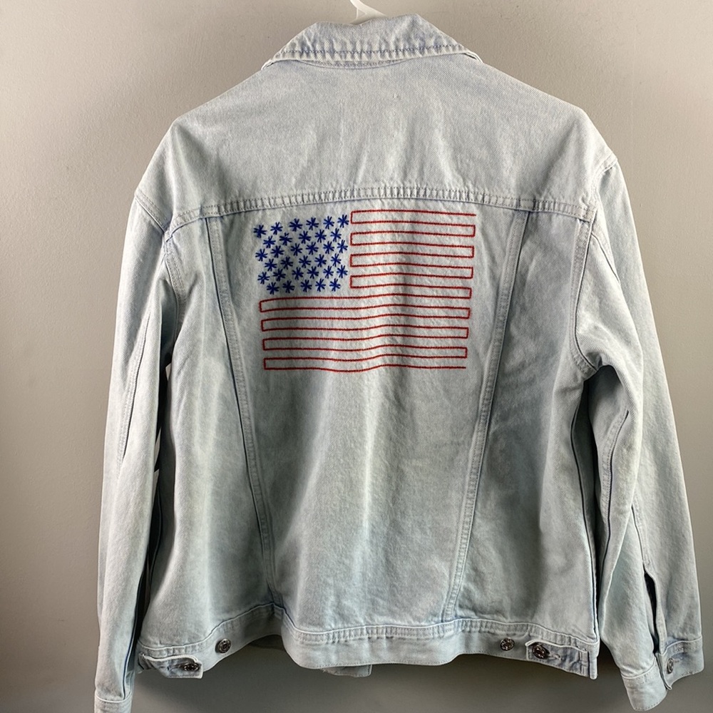 Old Navy jean jacket American Flag - Picture 4 of 4